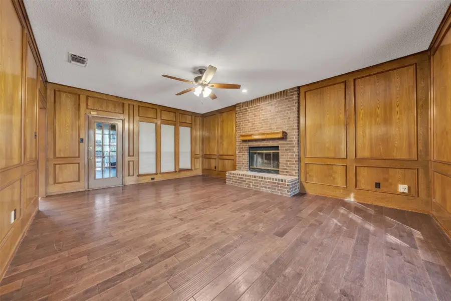 205 William Wallace Drive, Burleson, TX 76028 - #3