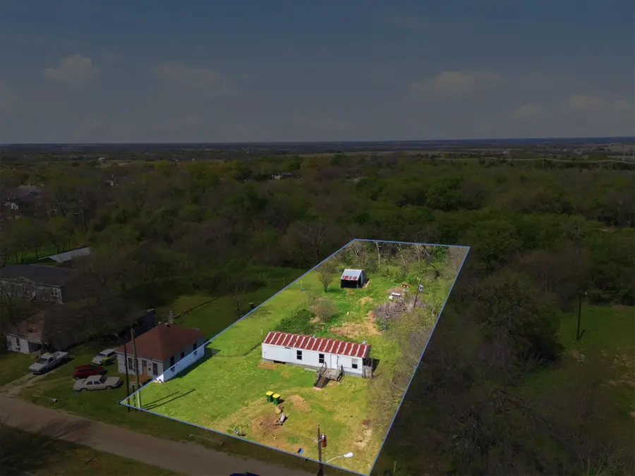 209 8th Street, Hubbard, TX 76648 - #2