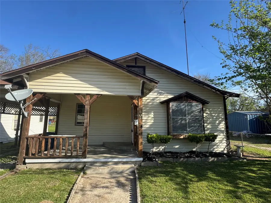 809 E Palestine Street, Mexia, TX 76667 - #2