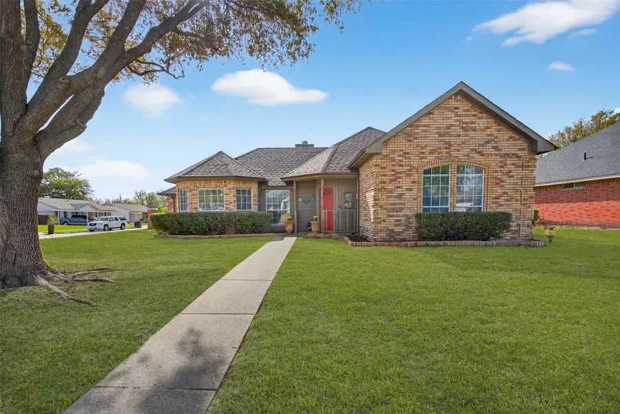 920 York Street, Forney, TX 75126 - #2