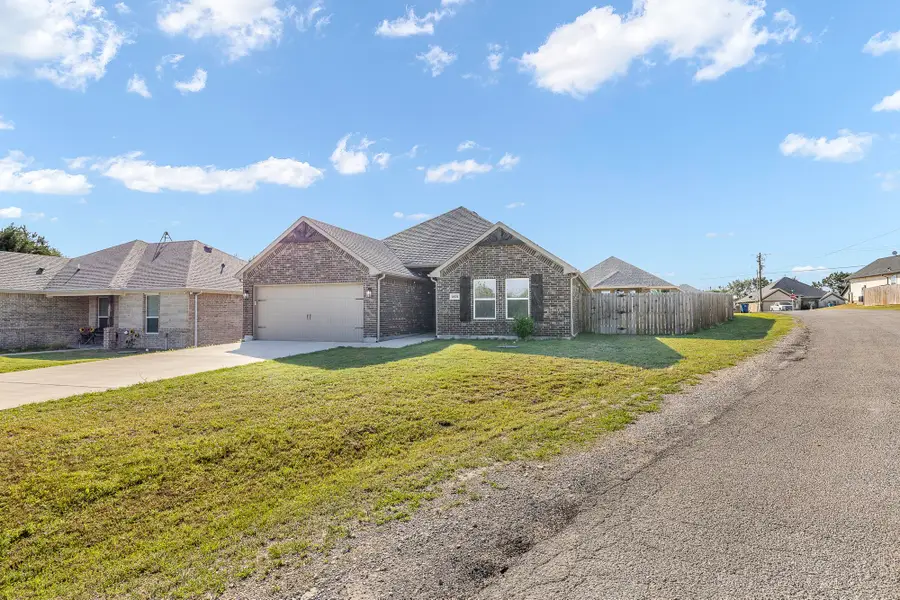 2601 Austin Drive, Granbury, TX 76048 - #3