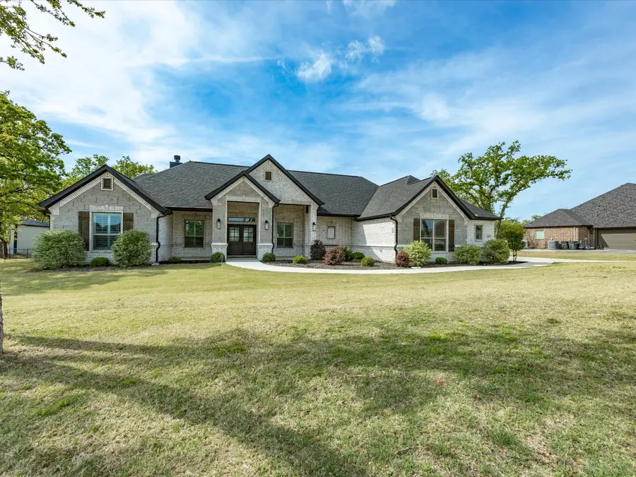 695 Winkler Way, Springtown, TX 76082 - #2
