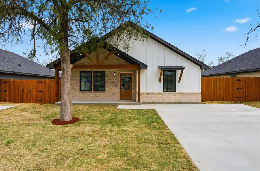 912 Church Avenue, Waco, TX 76706 - #2