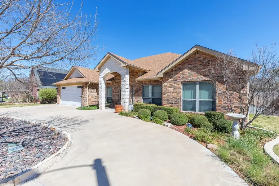 3225 White Oaks Drive, Abilene, TX 79606 - #3