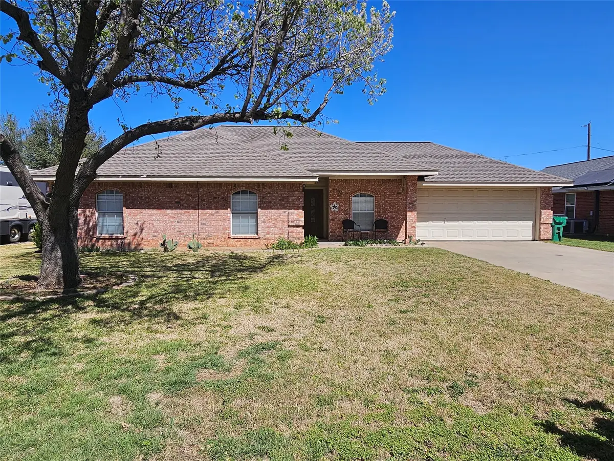 1803 Sprucewood, Stephenville, TX 76401 - #1