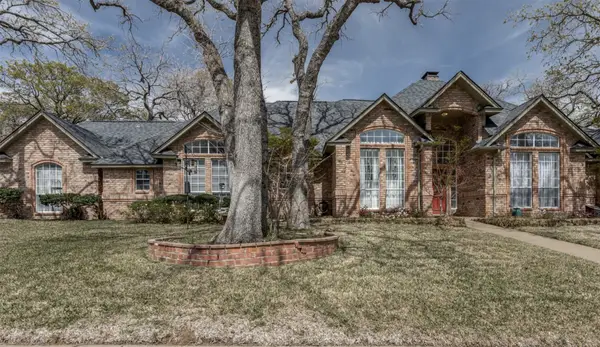 923 Holly Hills Court, Keller, TX 76248