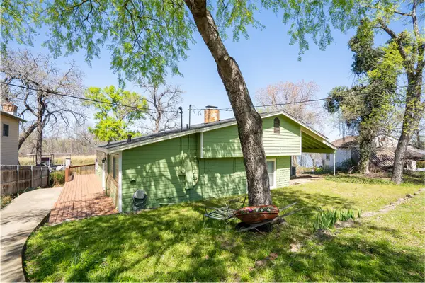 9520 Heron Drive, Fort Worth, TX 76108