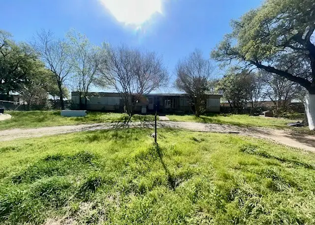 156 Waterview Drive, Whitney, TX 76692 - #3