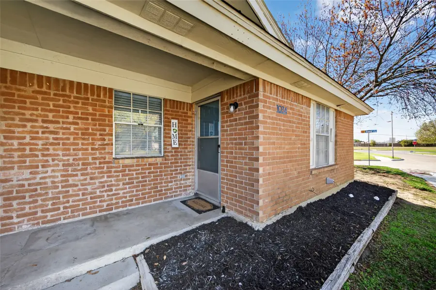 1034 Tennessee Trail, Arlington, TX 76017 - #2