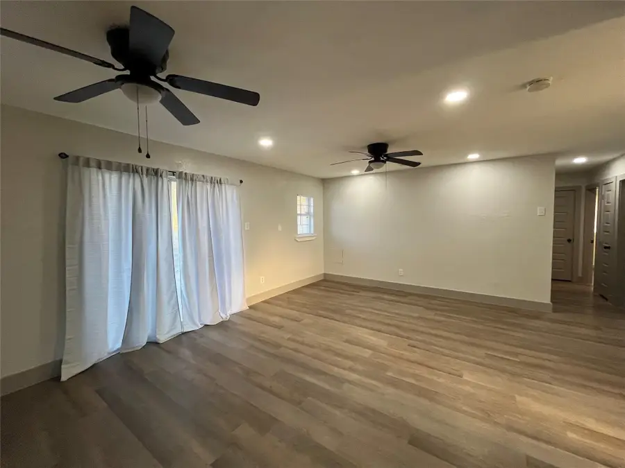 3982 Granite Hill Drive, Dallas, TX 75241 - #3