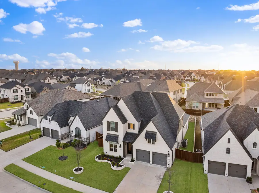 8213 Legacy Oak Drive, McKinney, TX 75071 - #2