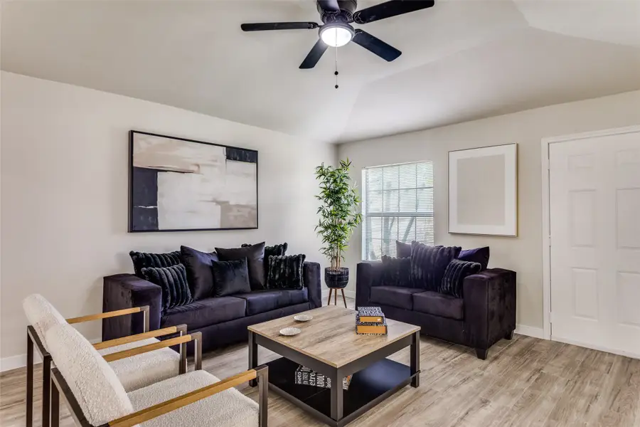 5624 Cando Drive, Fort Worth, TX 76134 - #2