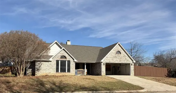 3308 Meadowview Drive, Corinth, TX 76210