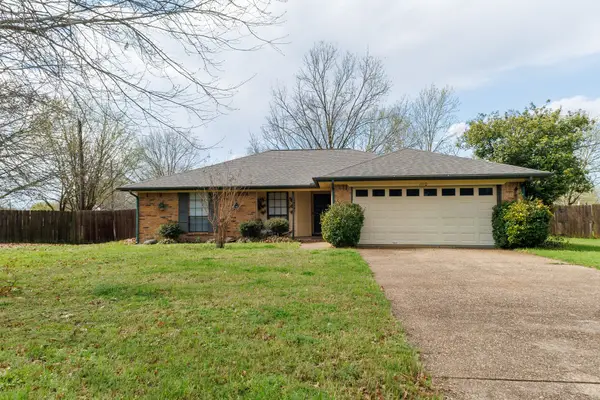 1110 Hemphill Court, Cleburne, TX 76033