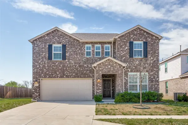 5513 Apple Grove Way, Fort Worth, TX 76123