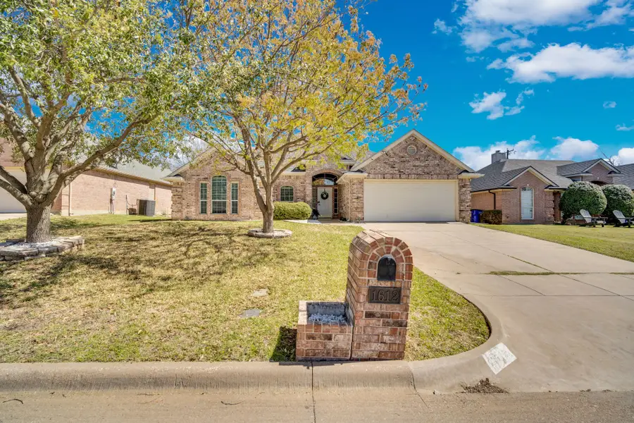1612 Stratford Drive, Mansfield, TX 76063 - #3