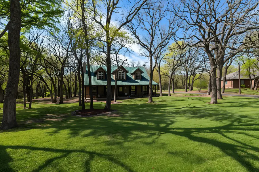 136 Southwinds Drive, Weatherford, TX 76087 - #2