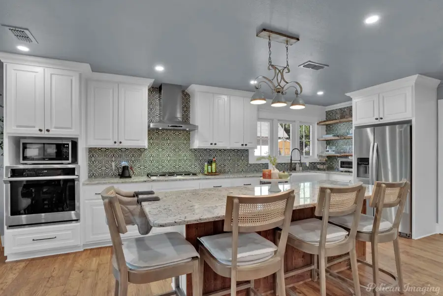 637 Ashbourne Drive, Shreveport, LA 71106 - #2