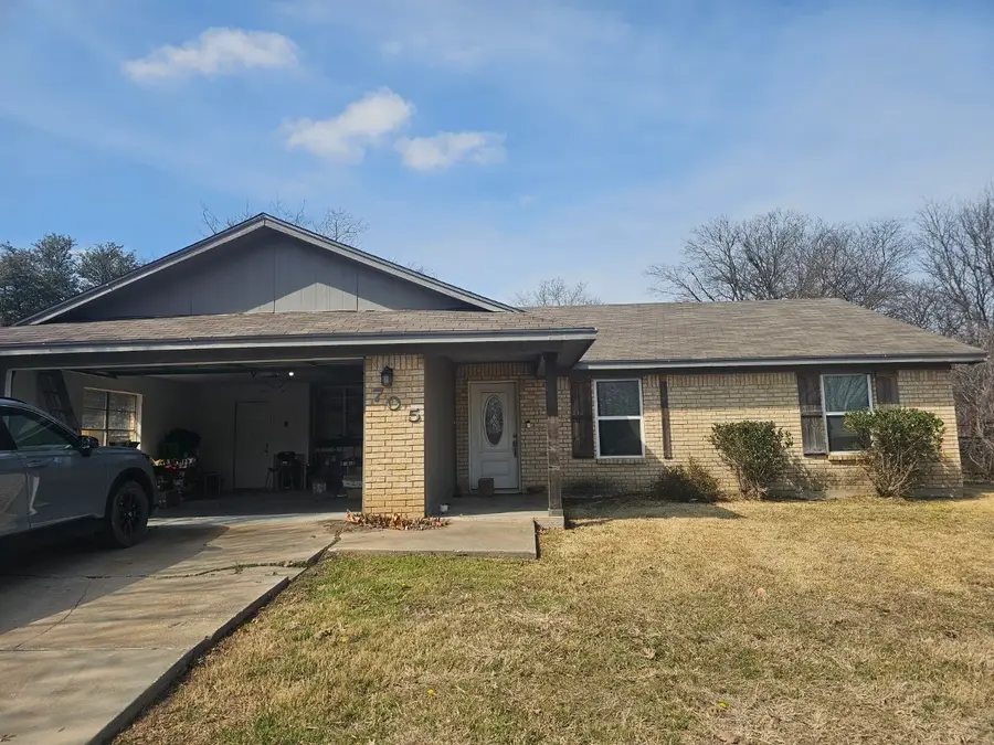 705 Rosedale Drive, Hewitt, TX 76643 - #2