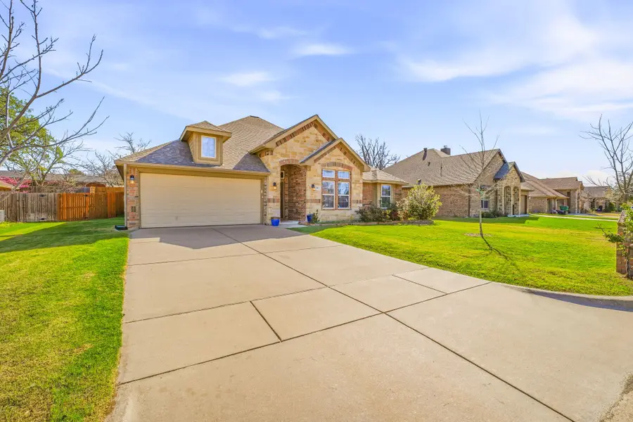 883 Mimosa Court, Stephenville, TX 76401 - #3