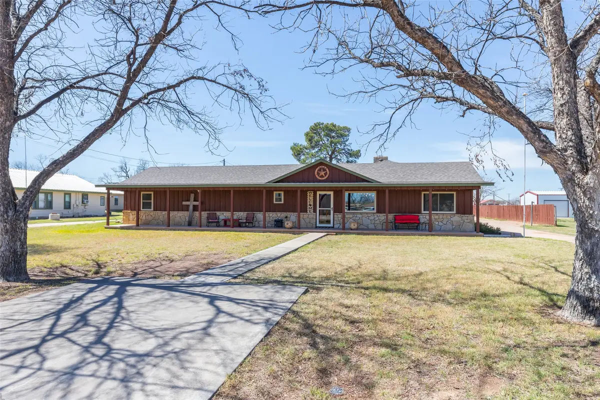 304 S Avenue H, Haskell, TX 79521 - #1