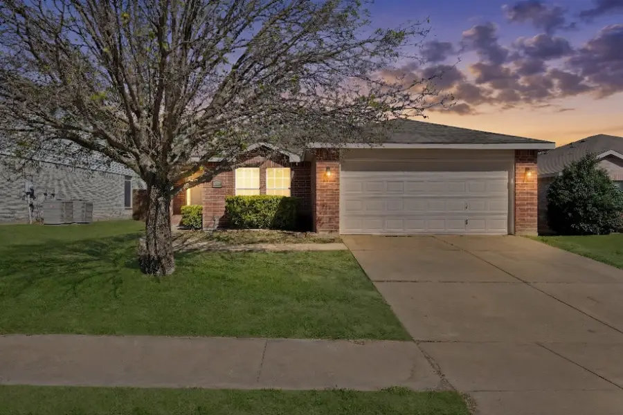 5358 Driftway Drive, Fort Worth, TX 76135 - #3