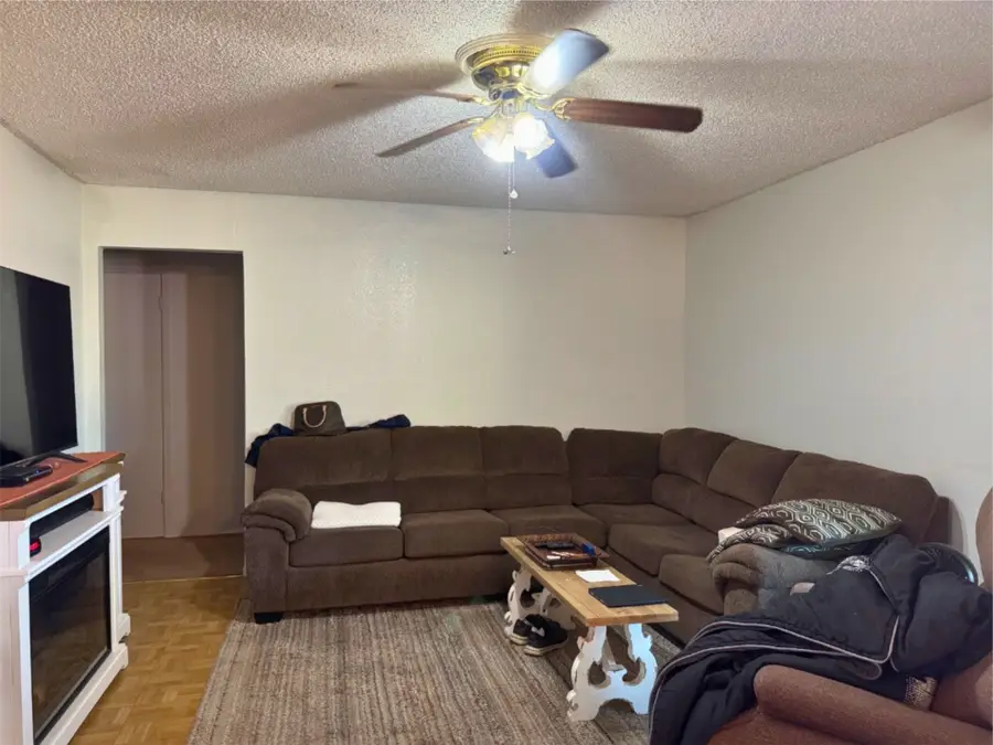 410 N San Jose Drive, Abilene, TX 79603 - #2