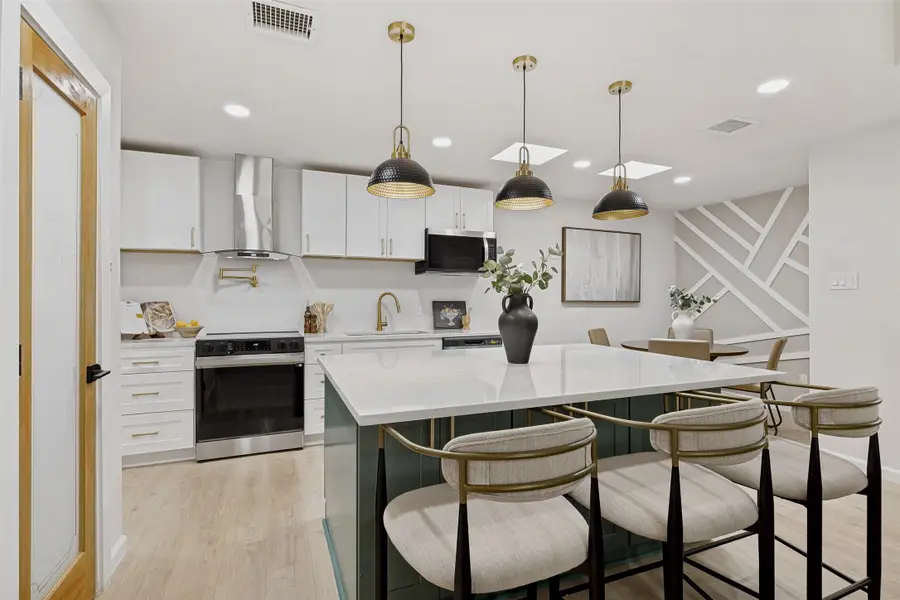 2102 Avignon Drive, Carrollton, TX 75007 - #3