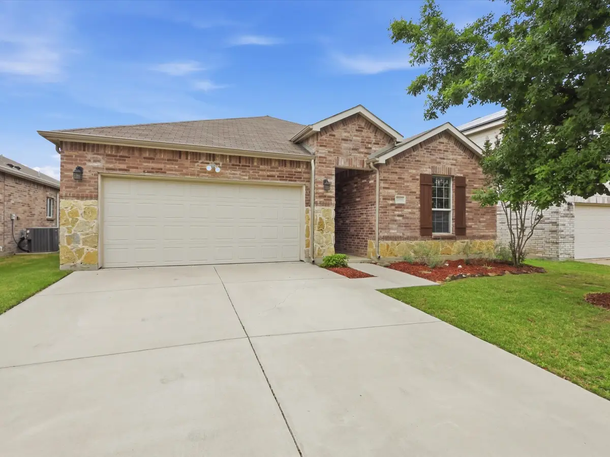 7761 Berrenda Drive, Fort Worth, TX 76131 - #1