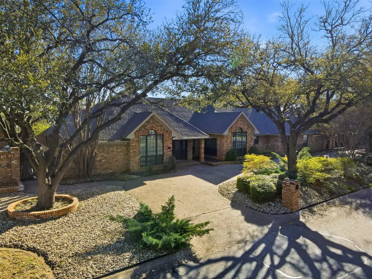 1005 Hemphill Drive, Cleburne, TX 76033 - #1