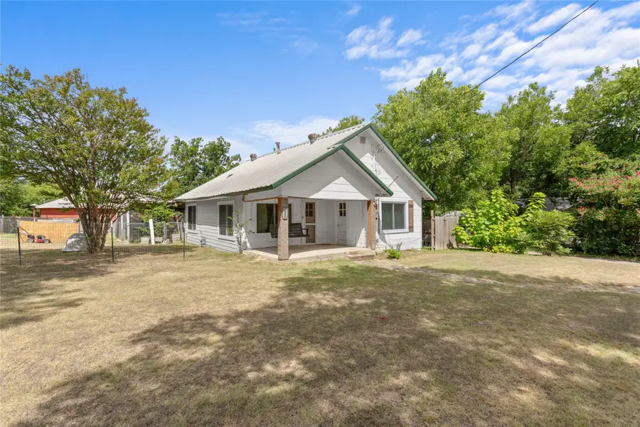200 S Cleveland, Meridian, TX 76665 - #2