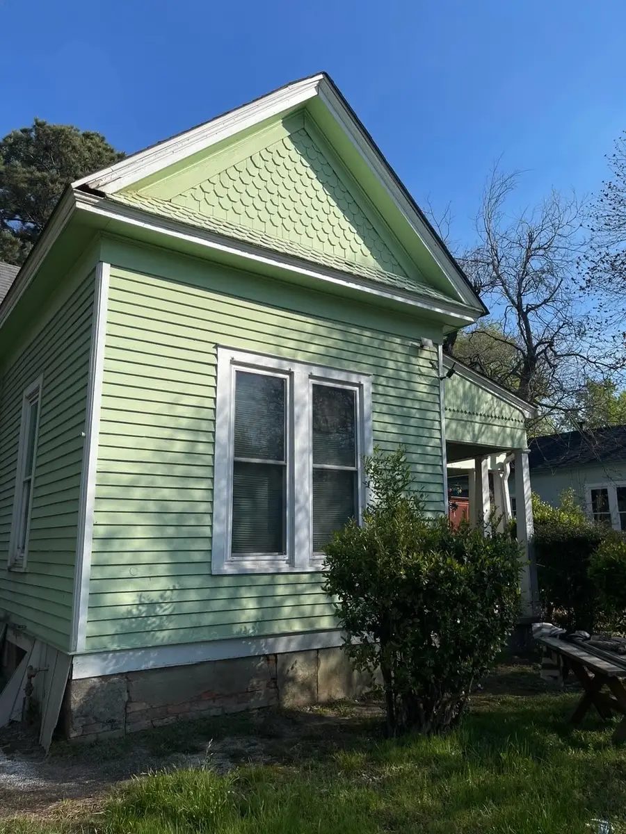 311 W Green Street, Palestine, TX 75801 - #3