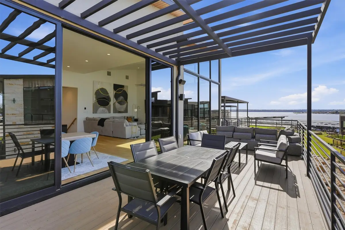 4 Breakwater Bend, Graford, TX 76449 - #1