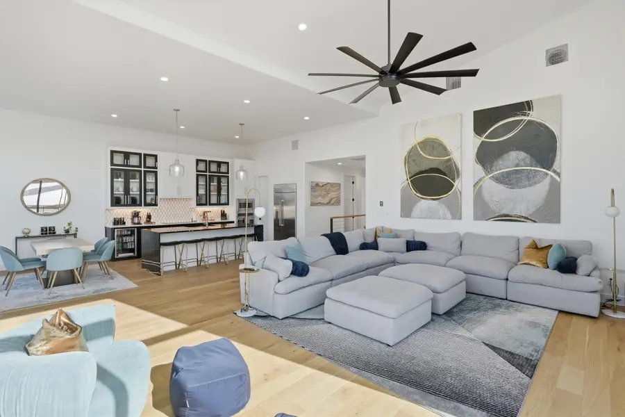 4 Breakwater Bend, Graford, TX 76449 - #3