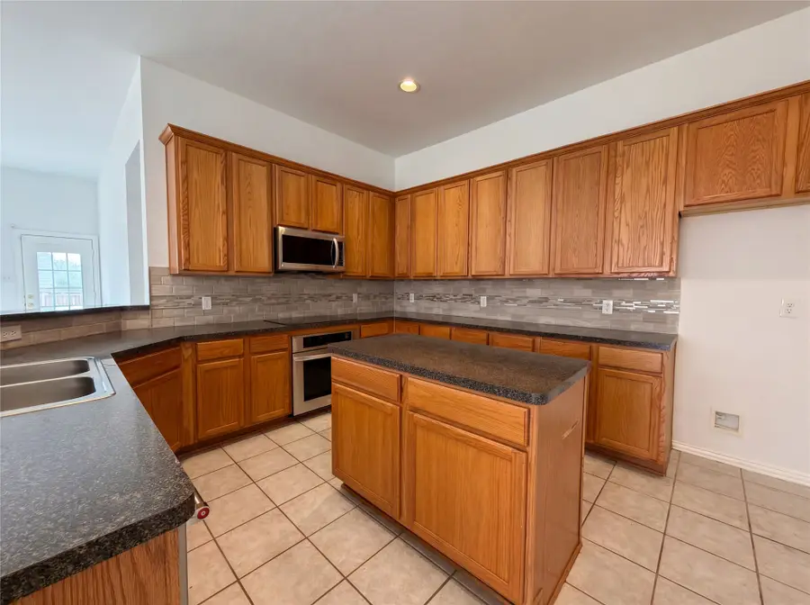 7617 Nightfall Drive, Denton, TX 76210 - #2