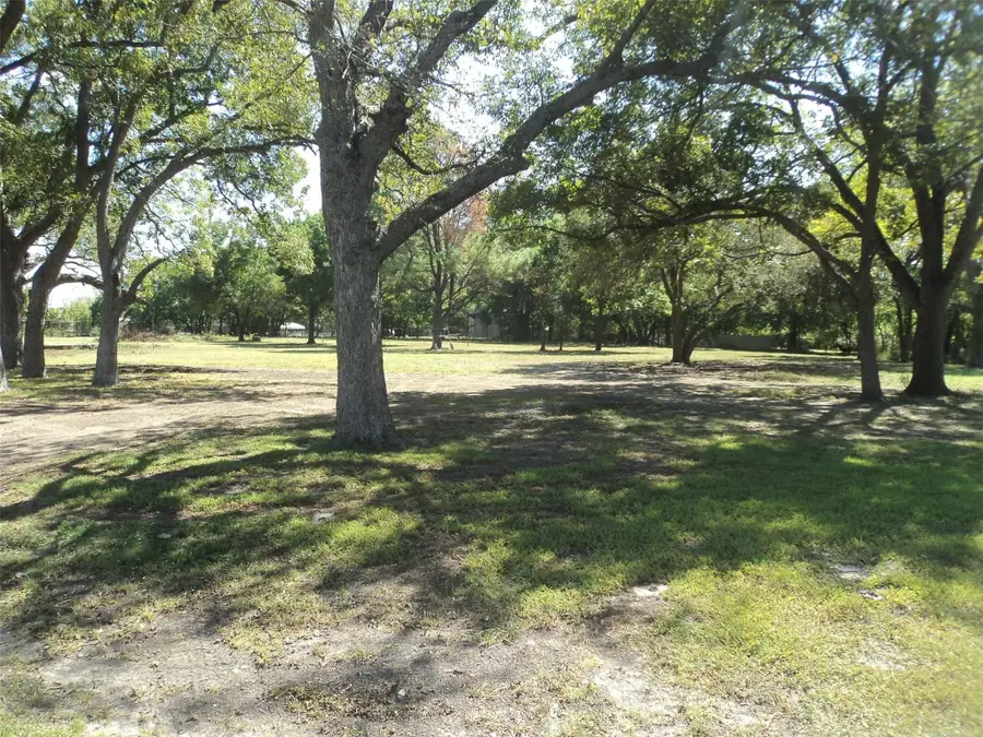 450 County Road 4225, Bonham, TX 75418 - #3