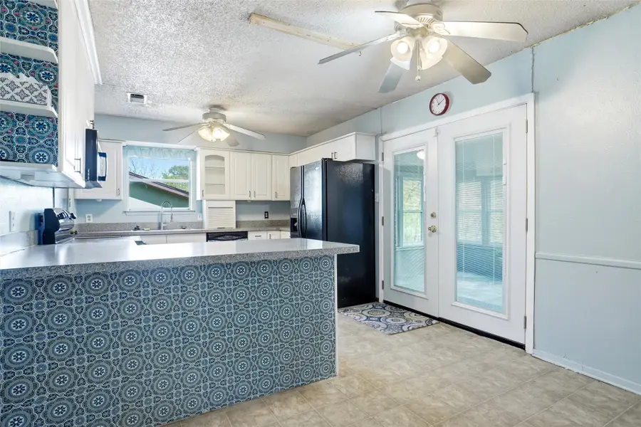 841 Lake View Ridge, White Settlement, TX 76108 - #3