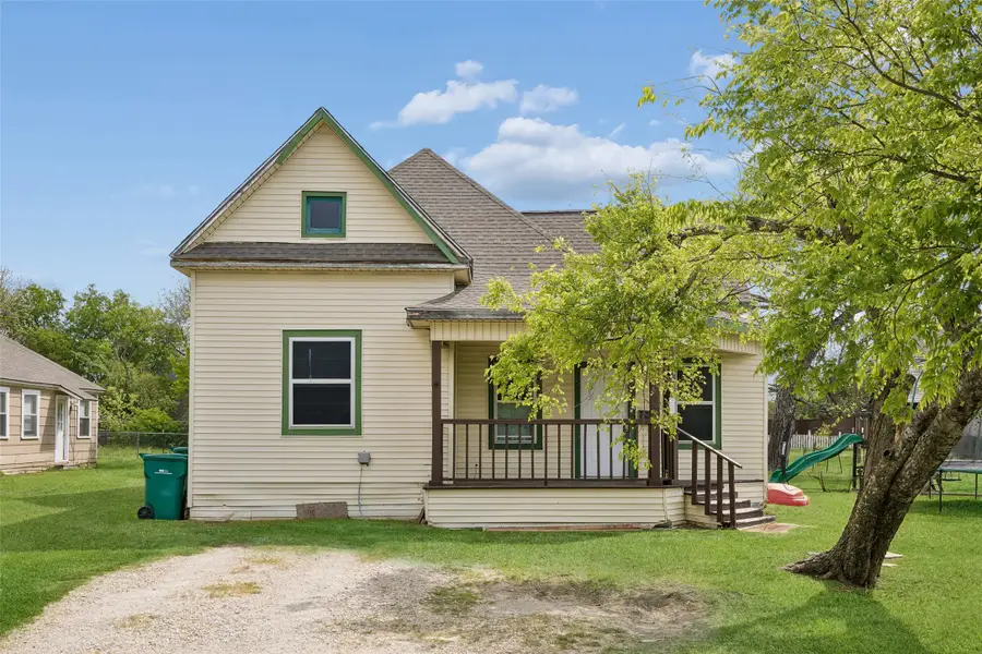 114 S Baker Street, Ellis, TX 75125 - #2