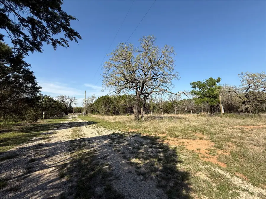 267 Oaks Crossing Road, Mineral Wells, TX 76067 - #3