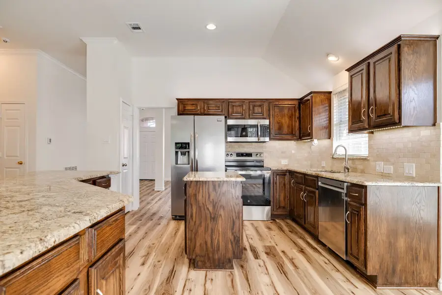 10805 Columbia Drive, Frisco, TX 75035 - #2