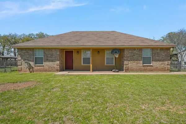 4610 Circle C Drive, Bellmead, TX 76705