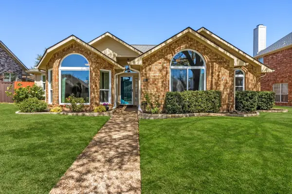 1315 Blue Jay Drive, Lewisville, TX 75077