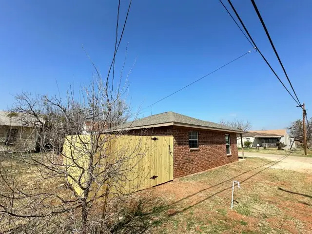 1107 N 4th, Merkel, TX 79536 - #2