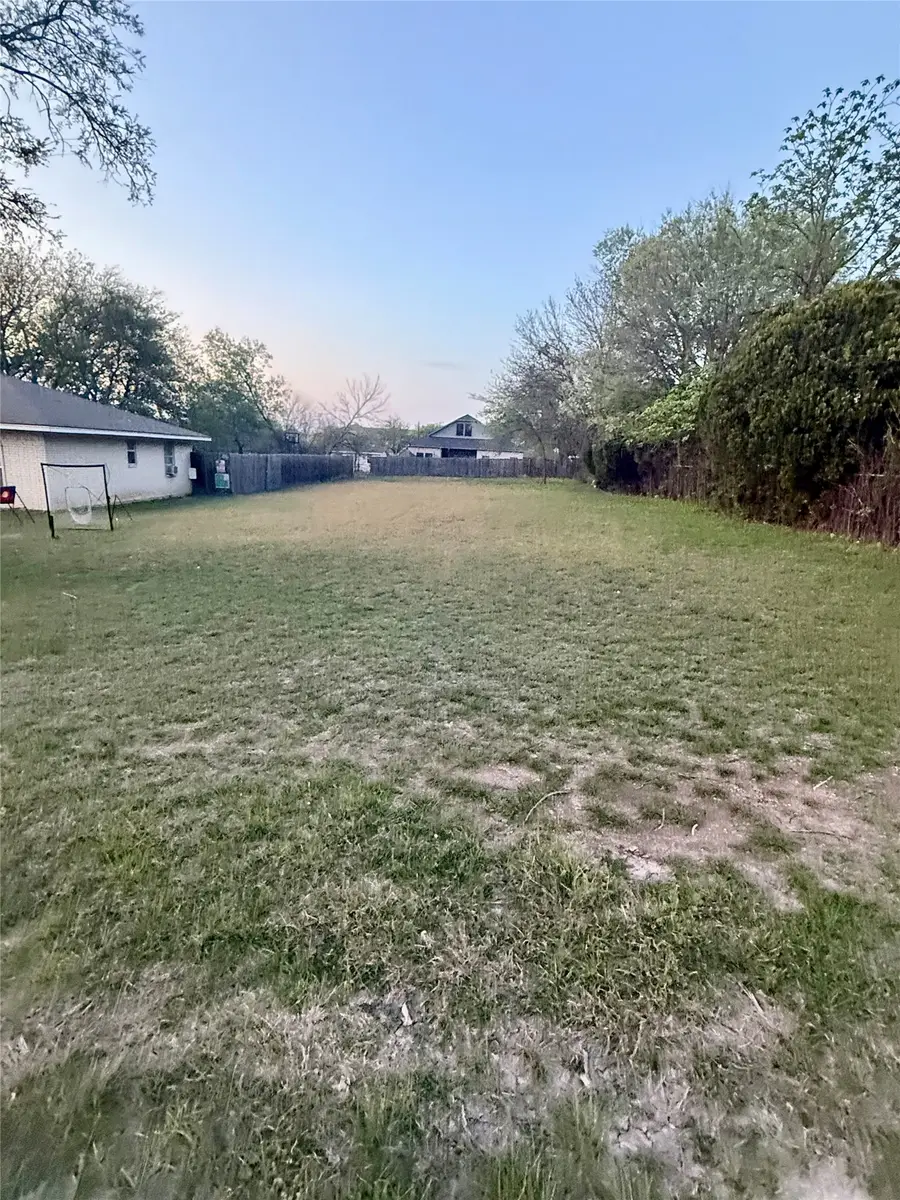 2 Hill Lane, Red Oak, TX 75154 - #3