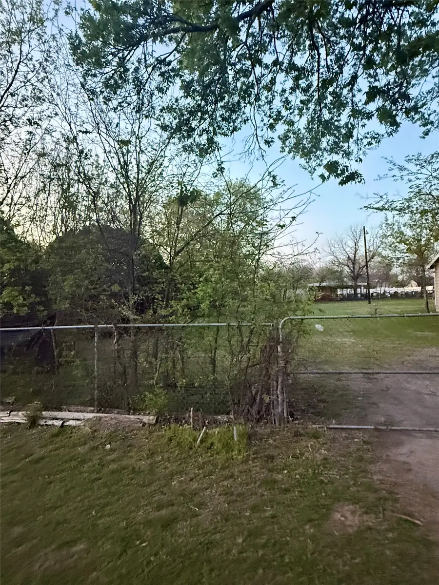 4 Hill Lane, Red Oak, TX 75154 - #2