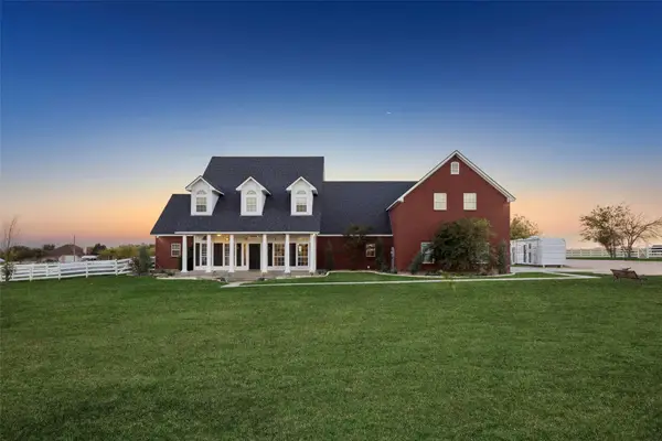 2751 Mitchell Road, Krum, TX 76249