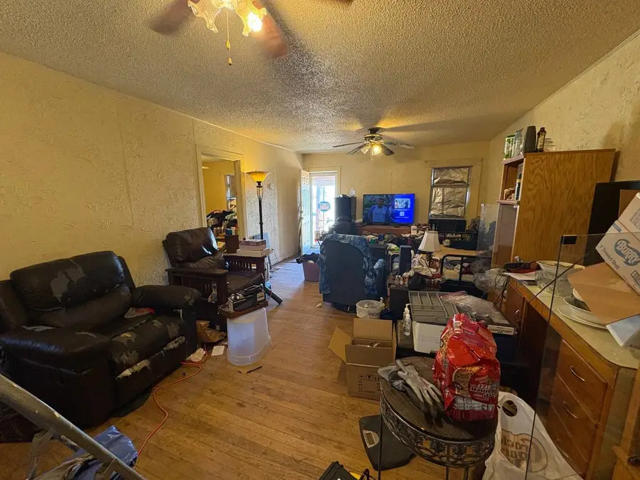 316 E Broadway Street, Brownfield, TX 79316 - #3