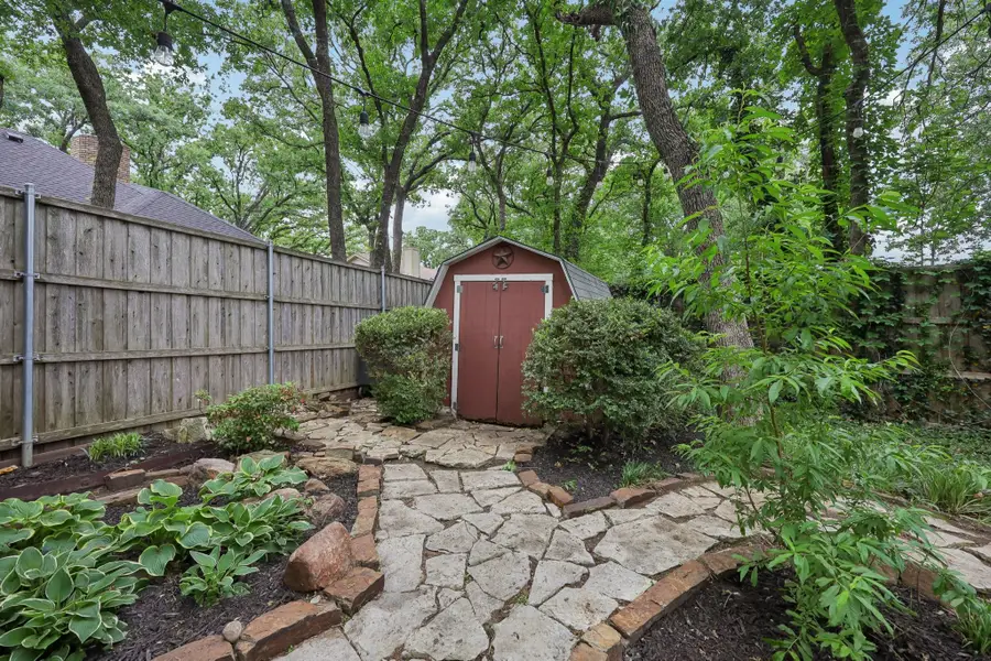 2161 Steeplewood Drive, Grapevine, TX 76051 - #2