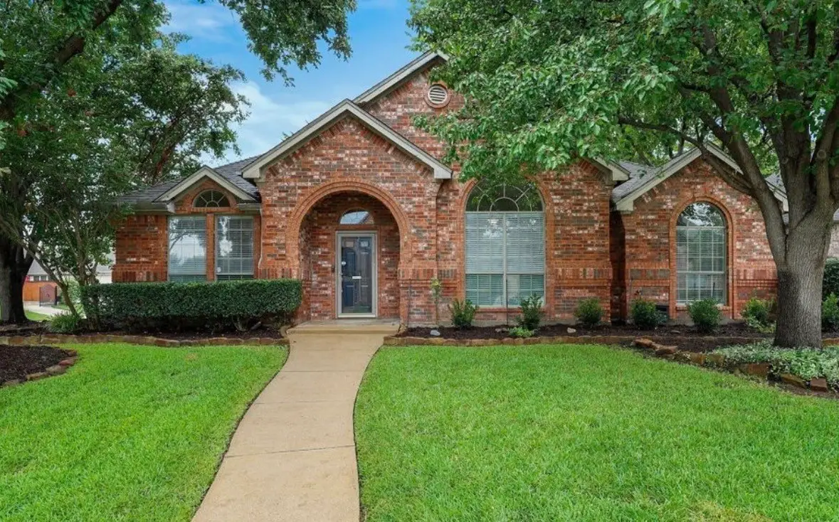 7901 Chaddington Drive, North Richland Hills, TX 76182 - #1