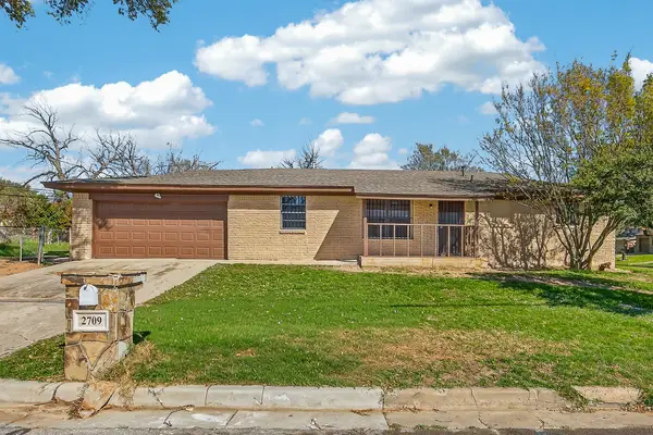 2709 New York Avenue, Fort Worth, TX 76104